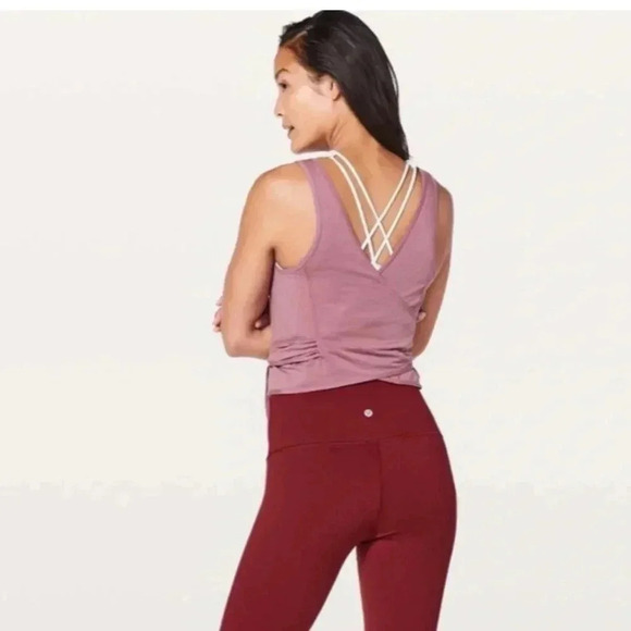 LULULEMON It’s a tie  wrap tank​ - Picture 4 of 6
